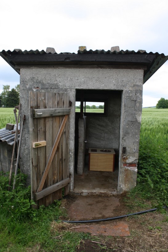 Die Bunte - Komposttoilette - in einem ehemaligem Bockstahl