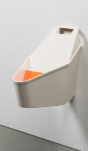 Et voila MARCELLE ! -- wasserloses Frauenurinal aus Edelstahl - ohne Wasser -- nowato