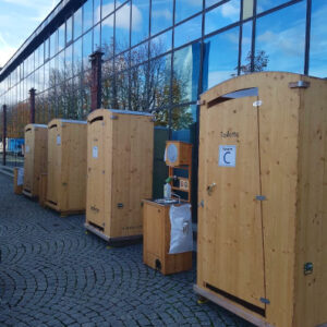Filmdreh TATORT Murot- Komposttoilette HEIDE - Frankfurt - Toilettenvermietung Handwaschbecken Vermietung