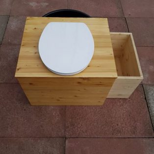 Komposttoilette 'Die große Kleine' mit optionalem Einstreubehälter - Ansicht von oben