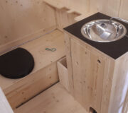 Komposttoilette WIESE Sonderbau II - extra groß mit Handwaschbecken