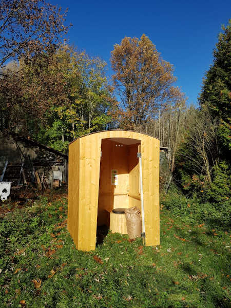 Barrierefreie Miettoilette HEIDE-barrierefrei