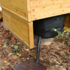 Komposttoilette_Wald_Biolan_Borken_Detail_Sickerwasserkasten