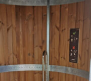 Stützklappgriff für öffentliche Trockentoilette KAZUBA barrierefrei von nowato 2