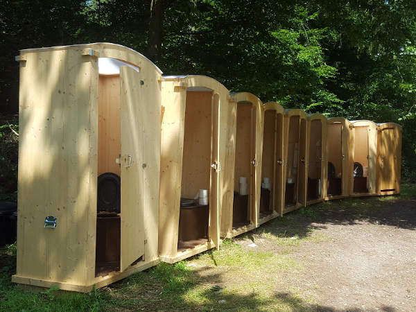 nowato Komposttoilette 10 Heide - Sommercamp im Wald