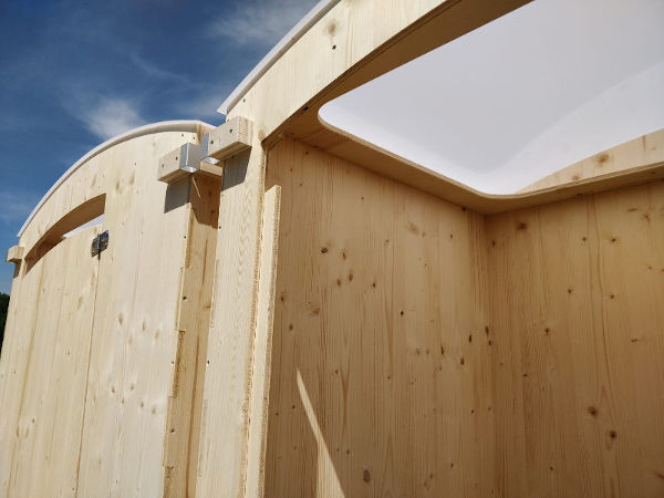 nowato Komposttoilette Heide - Dach aus Polycarbonat, Innenansicht