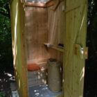 nowato Toilette WIESE Kundenfoto · Garten Oberusel, Innenansicht