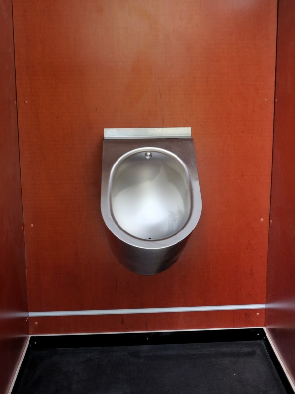 Trocken-Urinal aus Edelstahl, Toilettenanlage MODO in Bonn